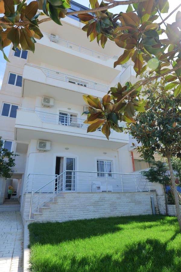 Kidi Apartments Sarande Exterior photo